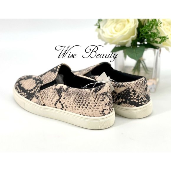 NEW Womens Reese Memory Foam Sneaker Sz 6 Casual Shoe Gray Snake Print A New Day - Picture 8 of 9